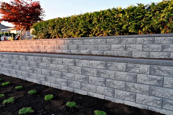 Cost of Concrete Retaining Wall Installation in Palatine