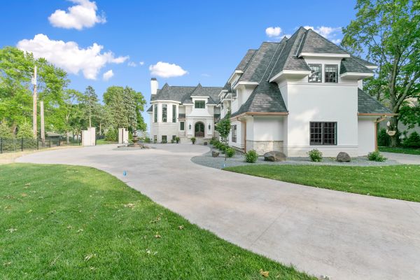 Cost of Concrete Driveway Installation in Palatine