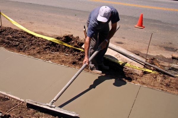 Cost of Sidewalk Pouring in Palatine