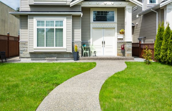 Cost of Concrete Path Construction in Palatine